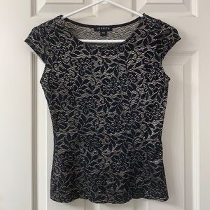 🌷3 for $25🌷Jessica, US XS, Black & Gold Floral Semi Sheer Cap Sleeved Top
